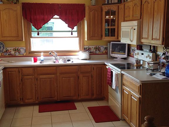 7'x10' kitchen area