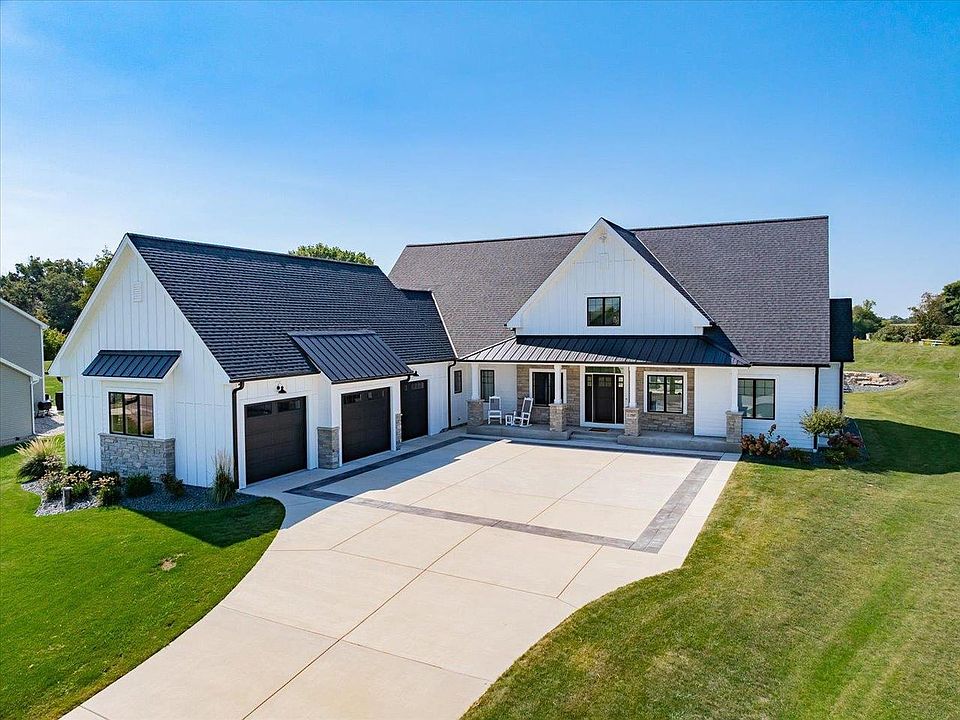 1st image of 2231 Wooded Ridge Trail