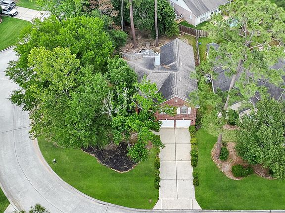 2nd image of 130 S Millport Cir