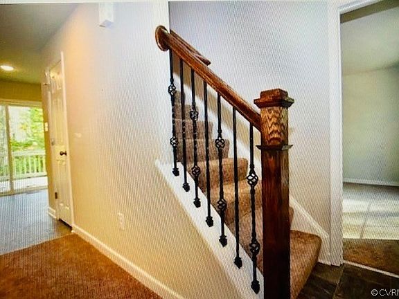 3rd image of 3215 Ainsworth Ln