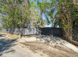 15851 Chase St, North Hills, CA 91343