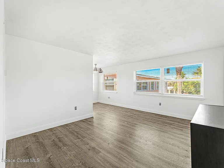 411 Madison Ave #N202 — Photo 6