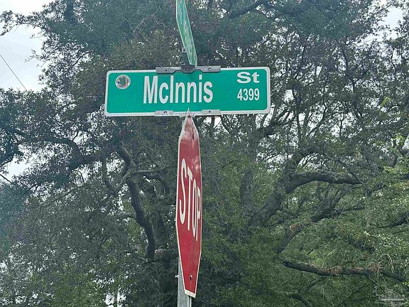 2nd image of 3 McInnis St