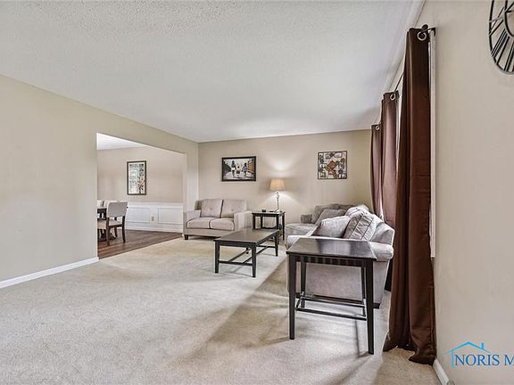 4th image of 6105 Burrwood Dr