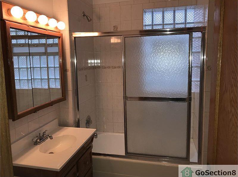 2nd image of 6813 S Talman Ave APT 2