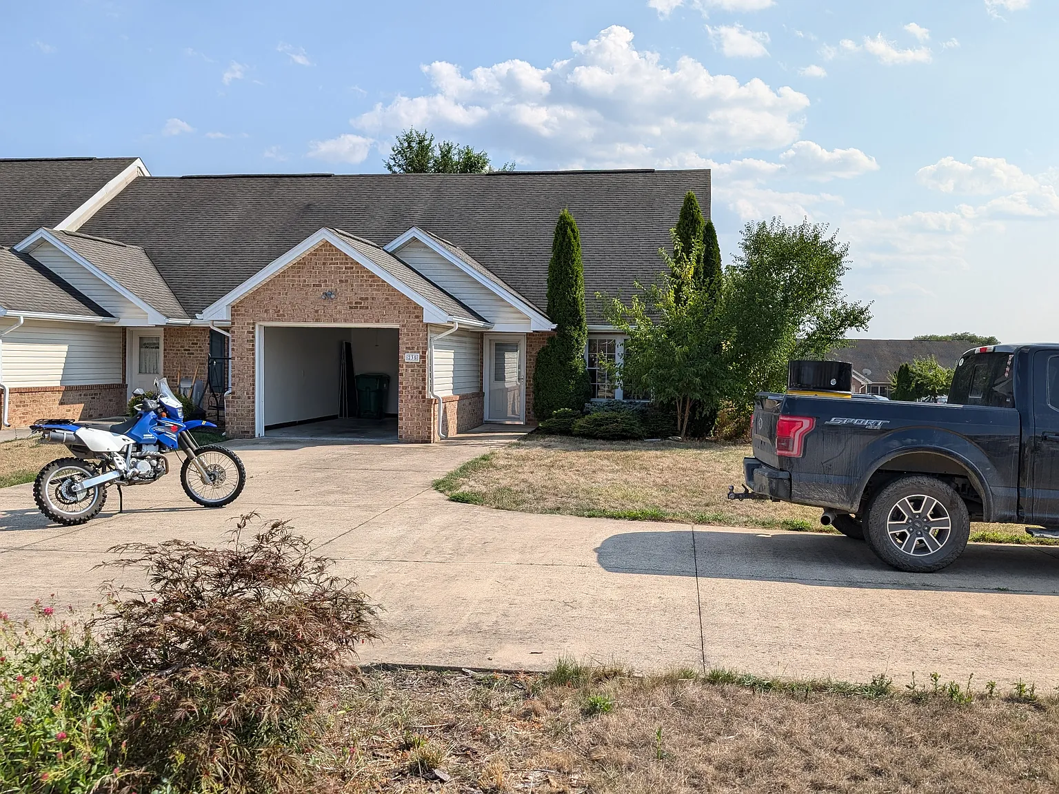 3 bed, 1170 sqft, $1,500 — Photo 2