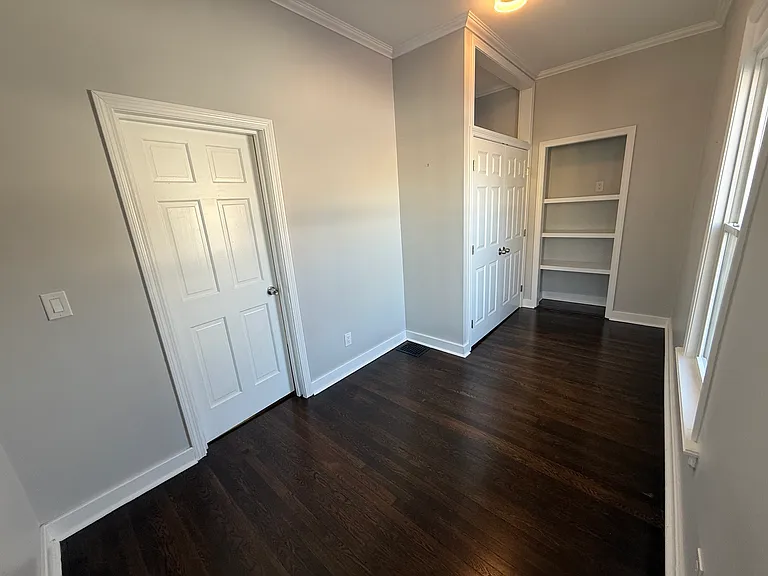 30 Thornley St #2 — Photo 8