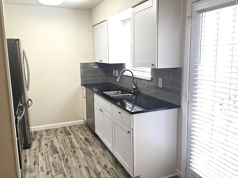 8400 Jamestown Dr #310 — Photo 6