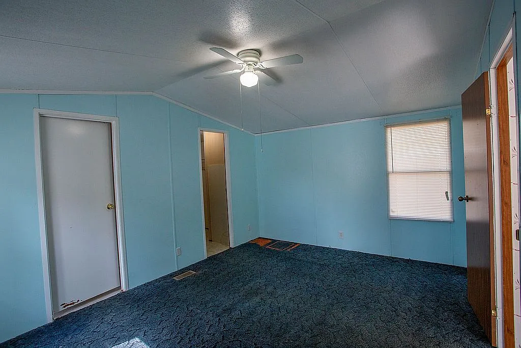 3 bed, 1300 sqft, $1,199 — Photo 3