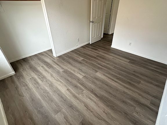 5th image of 11428 E Contessa St