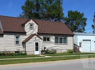 102 Ohio Ave, Iowa Falls, IA 50126