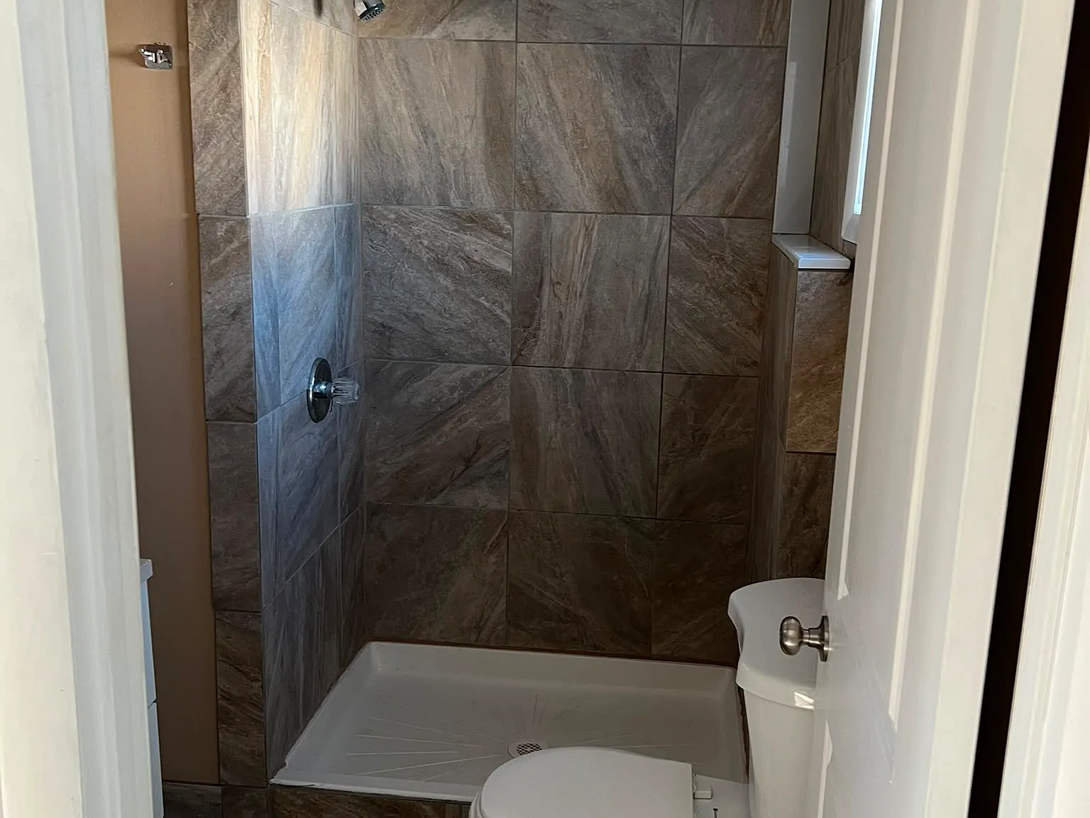 1 bed, $1,100 — Photo 4