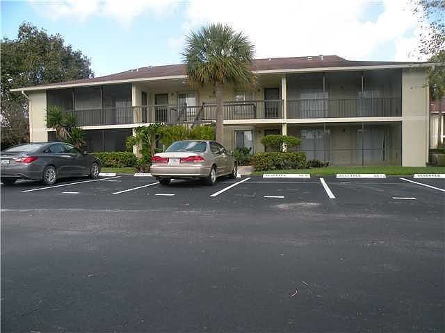 2nd image of 6536 Chasewood Dr APT E