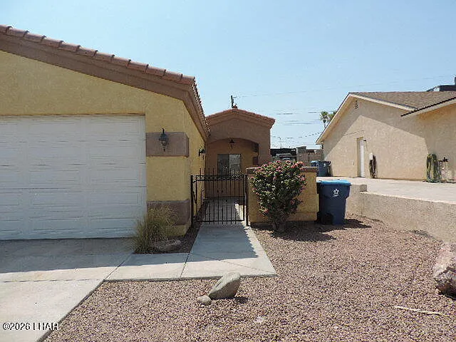 2 bed, 2.0 bath, 1153 sqft, $1,475 — Photo 2