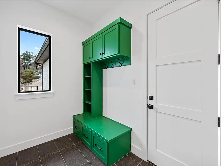 806 Sunfish St — Photo 31