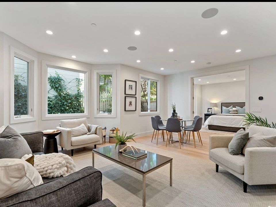1st image of 2444 Van Ness Ave APT 4