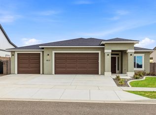 4613 Village View St, Richland, WA 99352