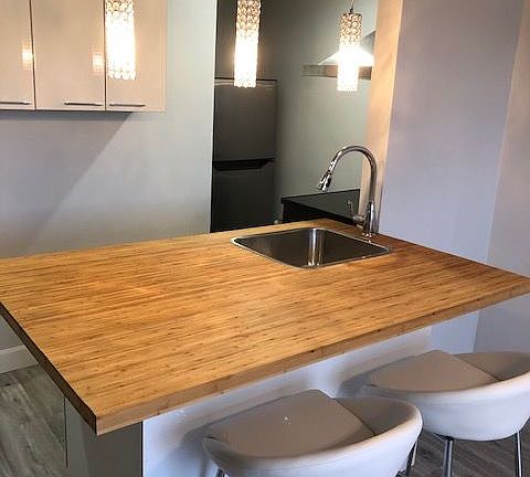 3rd image of 1839 Davenport Rd #2