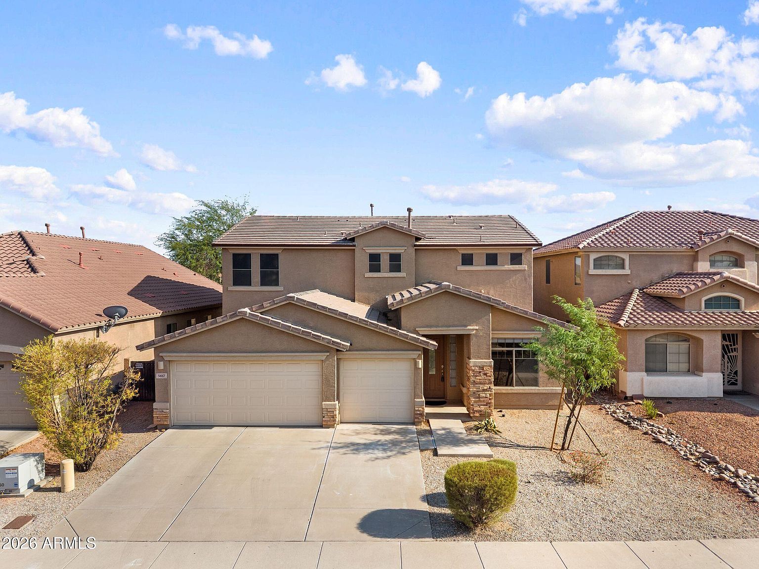 5617 W CARSON Road