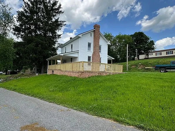 644 Cromwell St, Orbisonia, PA 17243