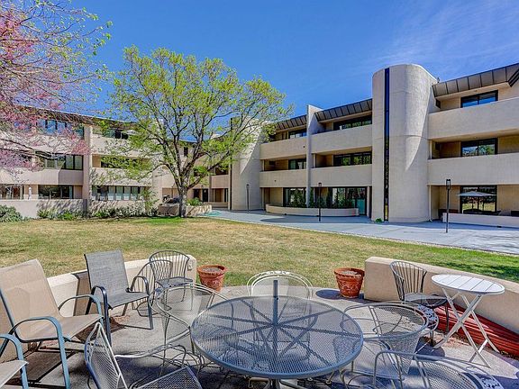 4th image of 1140 Portland Pl #208