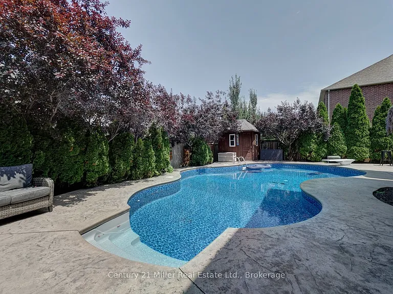 8 Watercliff Pl — Photo 30