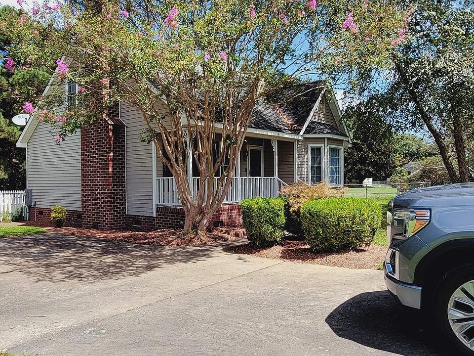 1st image of 2205 Jane Dr