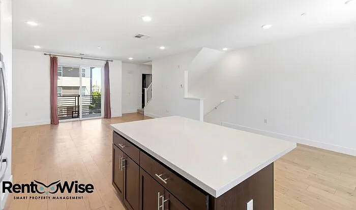 29384 Hub Ln — Photo 14