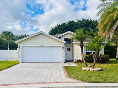 1792 Sawgrass Circle, Greenacres, FL, 33413