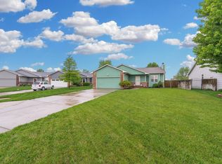 2617 E Old Spring Ct, Derby, KS 67037