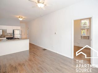 2649 N Wayne Ave APT 2FR, Chicago, IL 60614