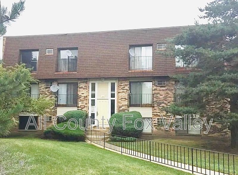 1st image of 170 Waters Edge Dr #1