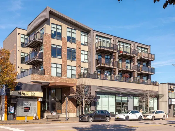 4223 Hastings St #406, Burnaby, BC V5C 2J5