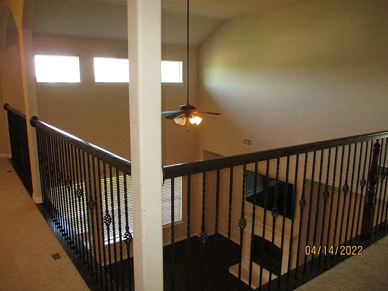2505 Mesa Glen Dr — Photo 61