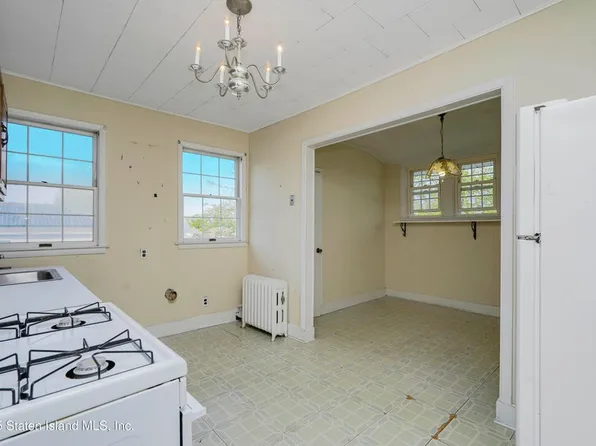 111 David Street image 25 of 38