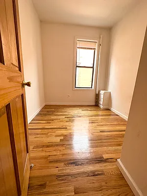 Rented by Camelot Realty Group | media 13