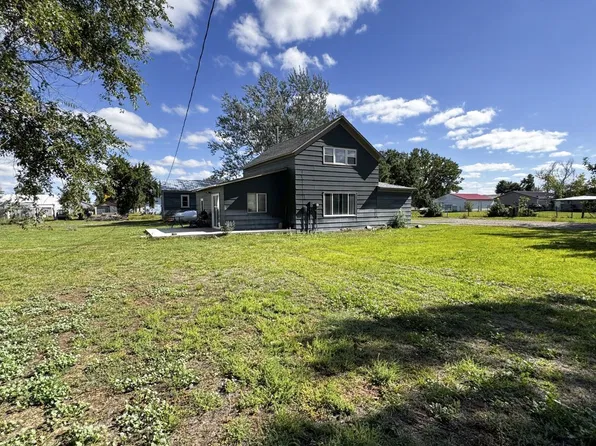 500 Hansen Ave, Fallon, MT 59326