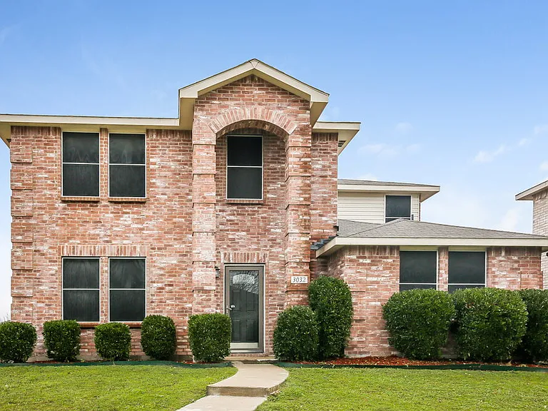 3032 Picket Fence Dr — Photo 1