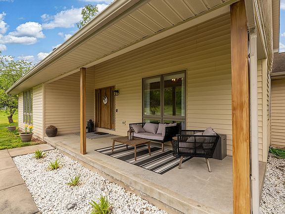 5th image of 11499 Laurelwood Ln