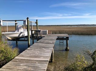 1317 Battalion Dr, Charleston, SC 29412