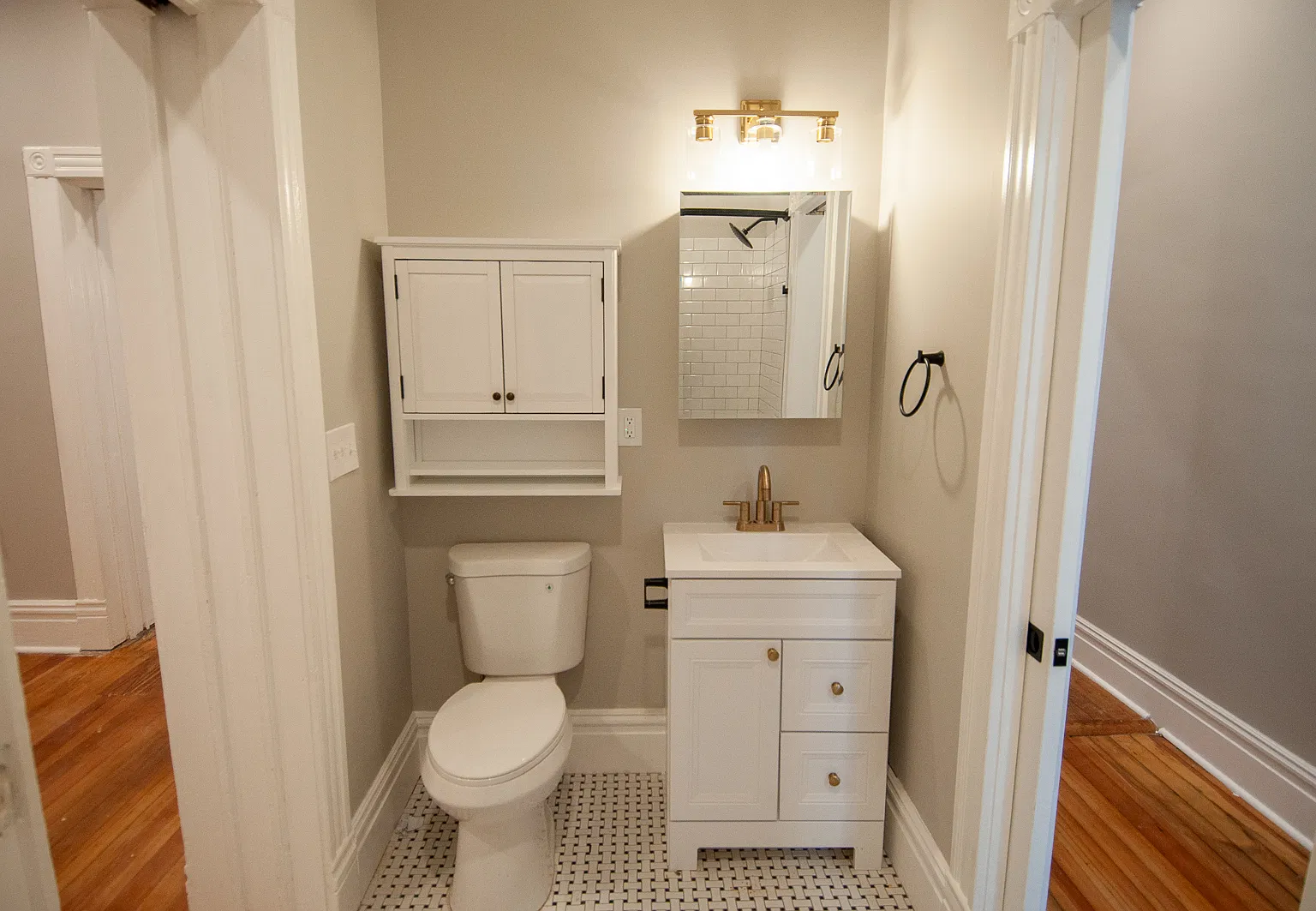 1 bed, 950 sqft, $1,695 — Photo 4