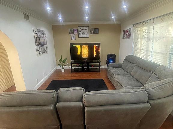 4th image of 1505 NW 80th Avenue #B