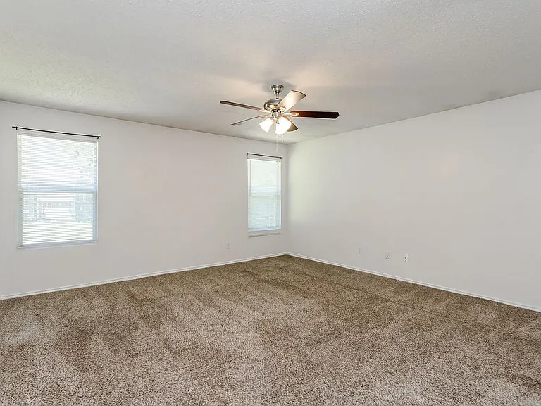 4606 Green Meadow Dr — Photo 19