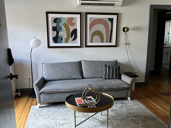 5th image of 630 E 16th Ave #11280019