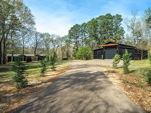 4th image of 4135 County Road 4560