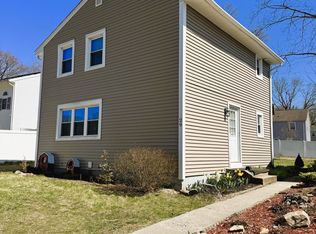 29 Gem Dr, Willimantic, CT 06226