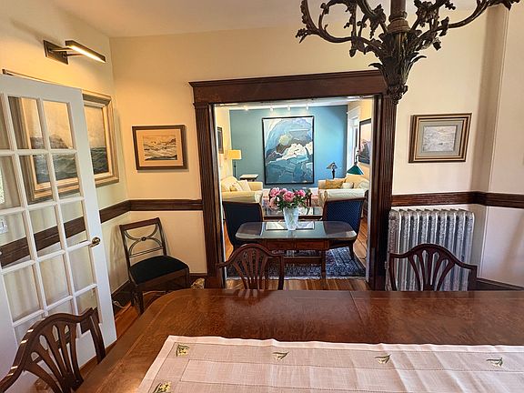 5th image of 24 Beaufort Rd APT 3