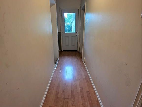 3rd image of 838 1st STREET