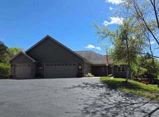 7247 W Breneman Road, Pardeeville, WI 53954