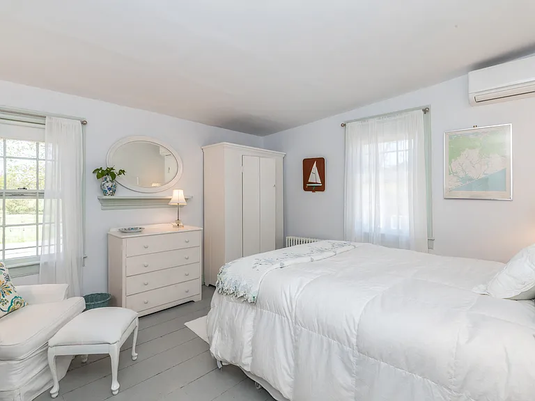 2214 Montauk Hwy — Photo 15